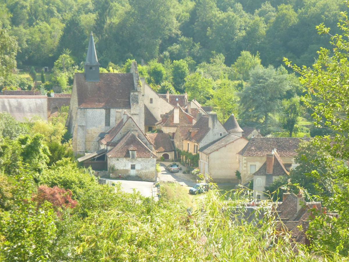 Montenaut Angles-sur-l'Anglin ภายนอก รูปภาพ